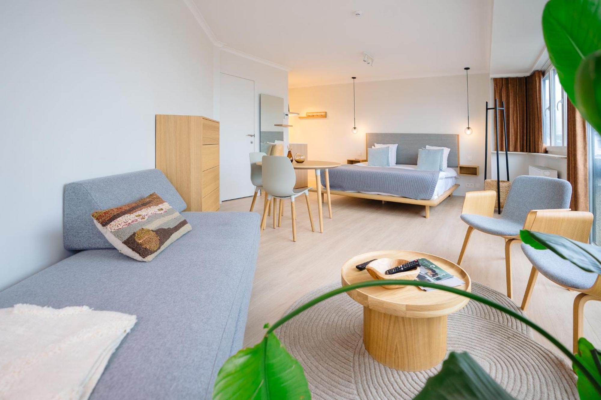Hotel Du Bassin ออสเทนด์ ภายนอก รูปภาพ